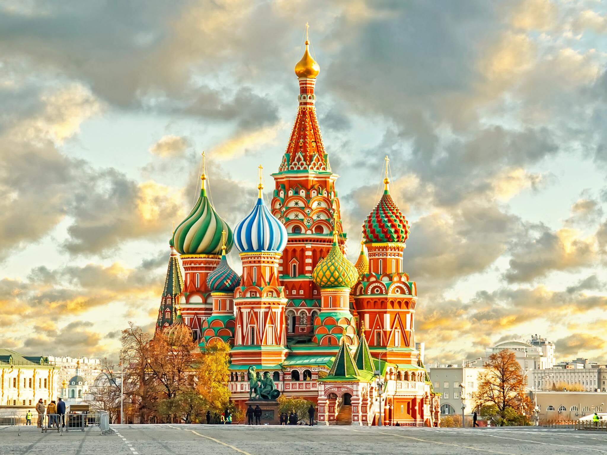 A view of a blue sky and the front of the Kazan Cathedral in St. Petersburg in Russia. Concept of the history of Russian language and speaking the Russian language.