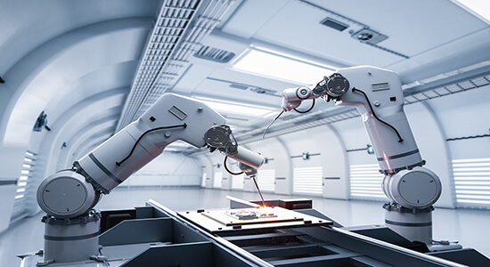 Automated robots in factory. Concept of technical Slovenian translation. 
